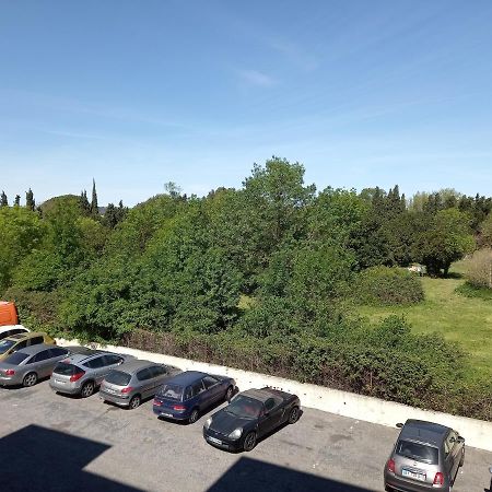 Studio Balcon Proche Hypercentre De Narbonne Apartment Exterior photo